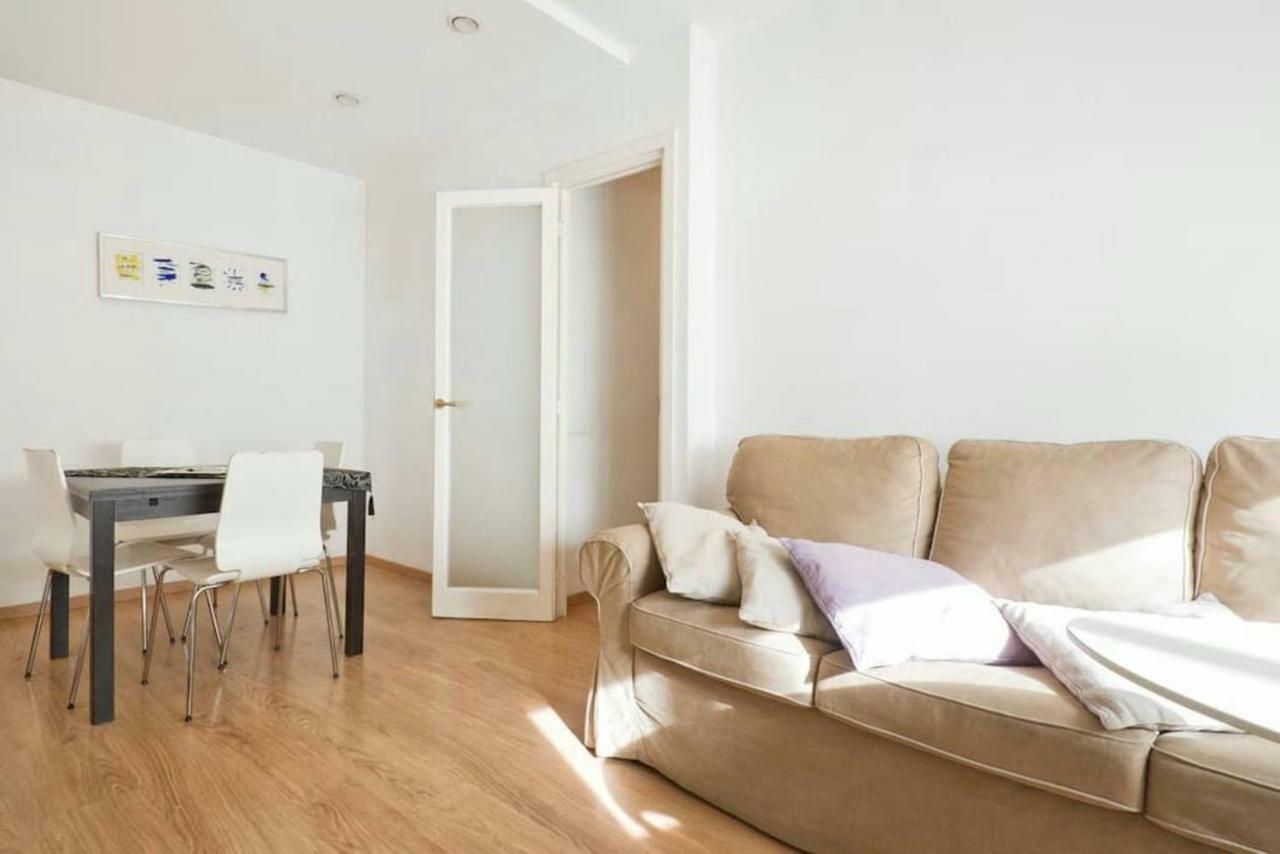 Apartamento Noemi บาร์เซโลนา ภายนอก รูปภาพ